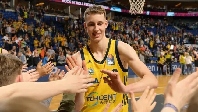 是在扬尼斯 是在扬尼斯