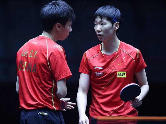 为我们呈现 为我们呈现